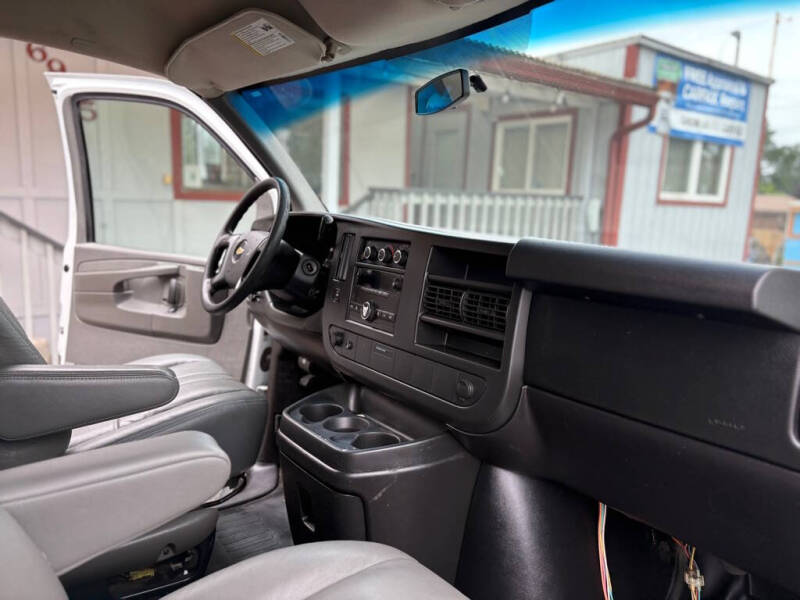 2012 Chevrolet Express 1500