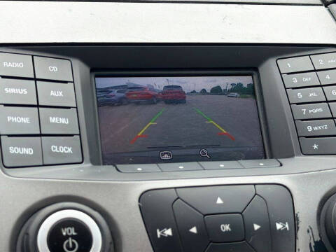 2016 Ford Taurus SEL