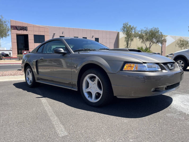 2002 Ford Mustang GT Deluxe