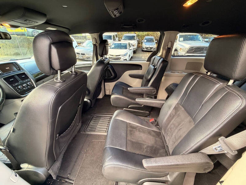 2017 Dodge Grand Caravan SXT