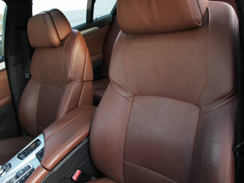 2011 BMW 5 Series 550i xDrive