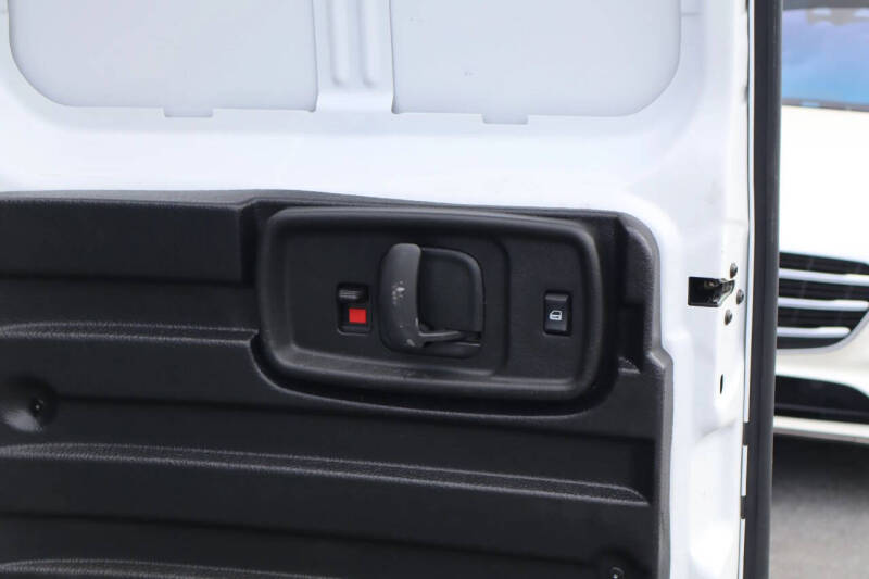 2021 Chevrolet Express 2500