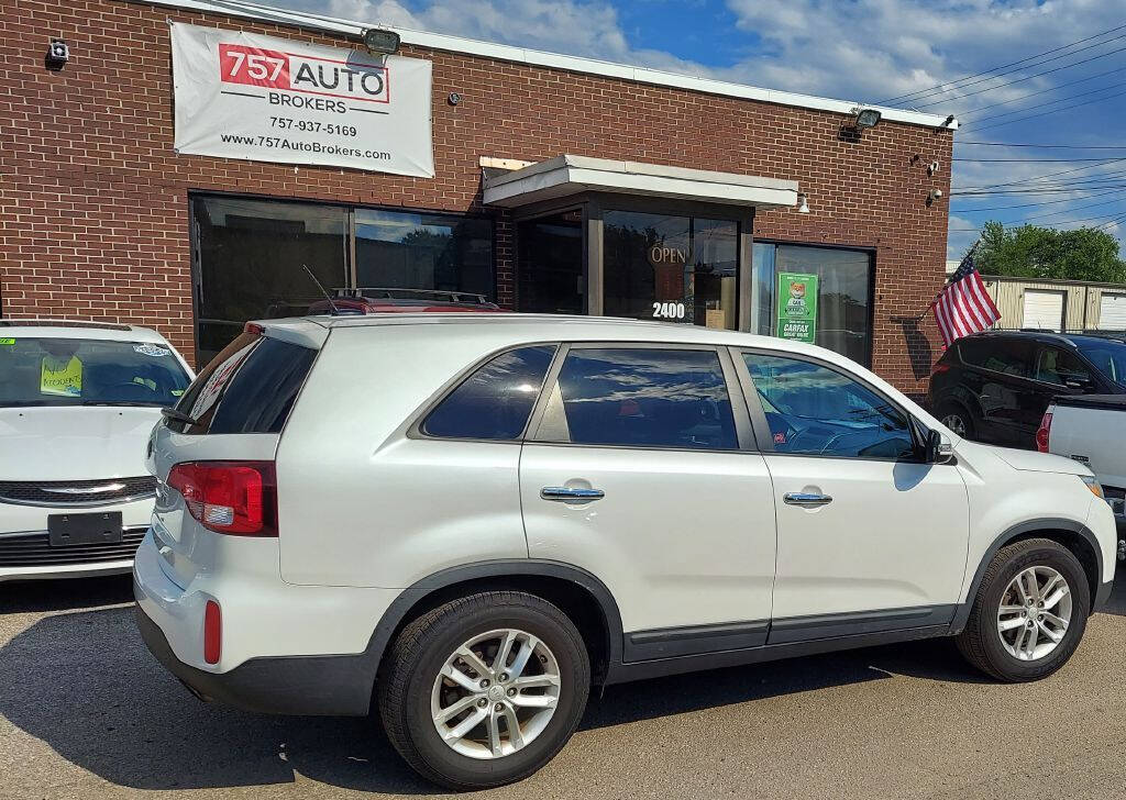 2014 Kia Sorento for sale at 757 Auto Brokers in Norfolk, VA