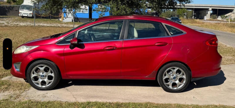 2012 Ford Fiesta SEL
