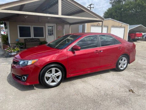 2014 Toyota Camry for sale at DISCOUNT AUTOS in Cibolo TX