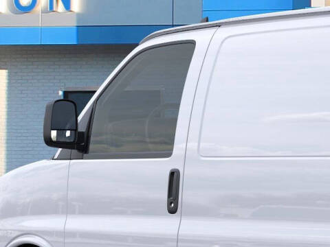 2025 Chevrolet Express 2500