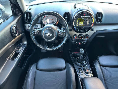 2017 MINI Countryman Cooper S