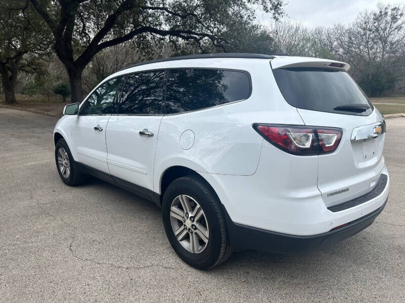 2017 Chevrolet Traverse LT