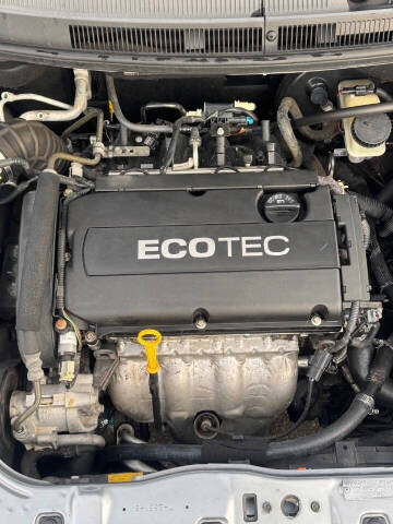 2010 Chevrolet Aveo LT