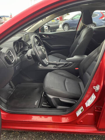 2016 Mazda MAZDA3 i Touring