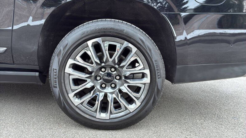 2023 GMC Yukon XL Denali Ultimate