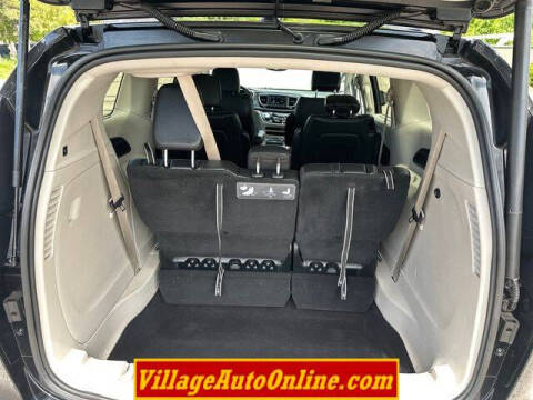 2020 Chrysler Pacifica Touring L
