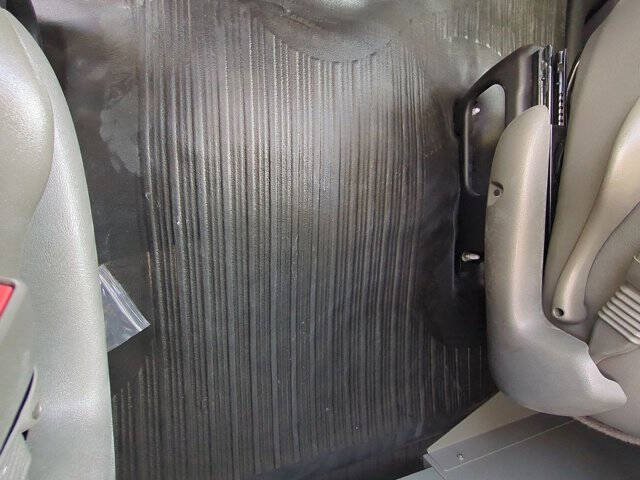 2025 Chevrolet Express 2500