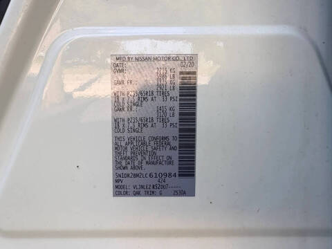 2020 Nissan Pathfinder SV