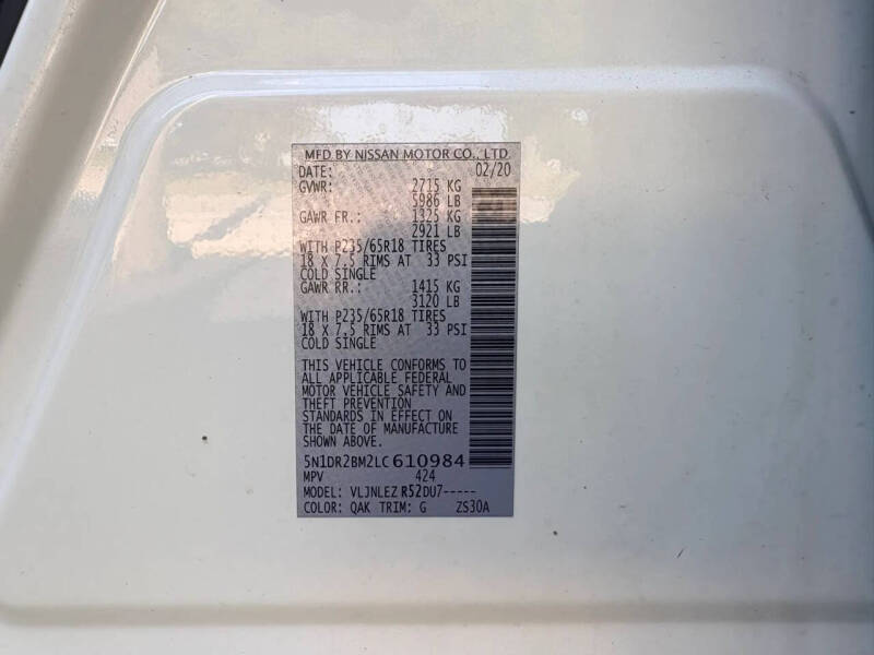 2020 Nissan Pathfinder SV