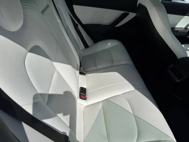 2019 Tesla Model 3 Standard Range Plus