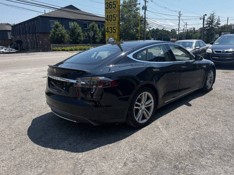 2013 Tesla Model S Performance