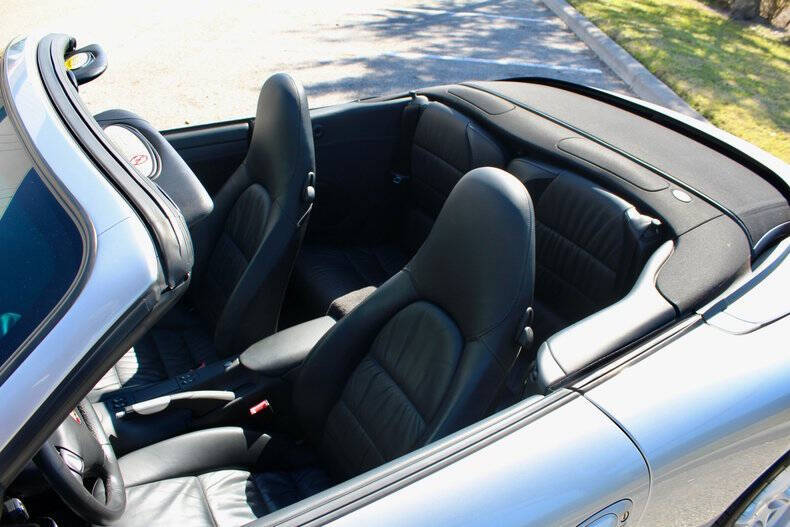 2003 Porsche 911