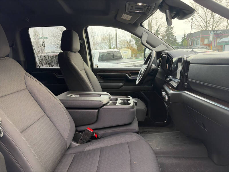 2024 GMC Sierra 2500HD SLE