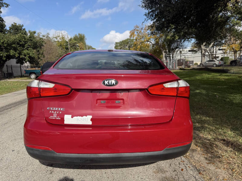 2016 Kia Forte LX