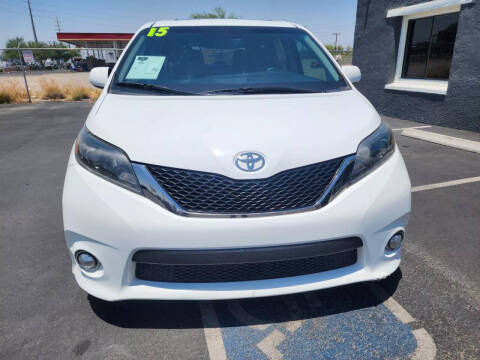 2015 Toyota Sienna