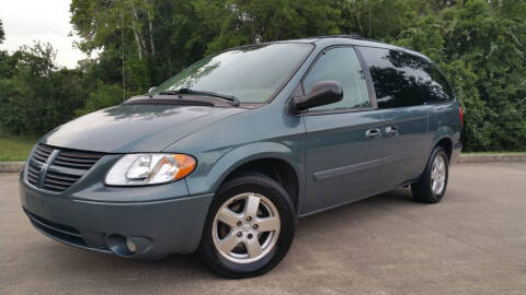 2005 Dodge Grand Caravan for sale at Houston Auto Preowned in Houston TX