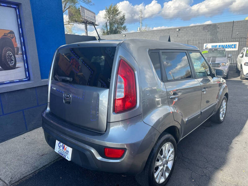 2012 Kia Soul !