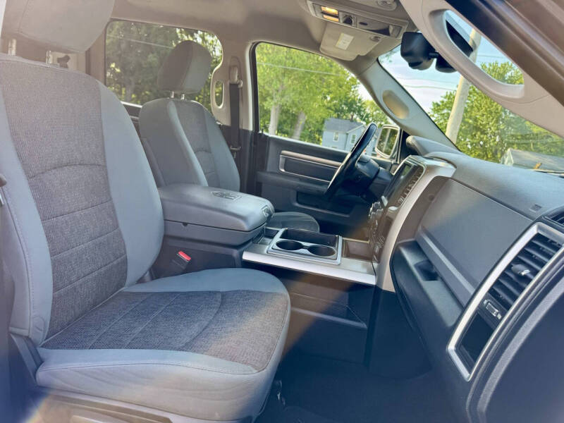 2014 RAM 1500 SLT