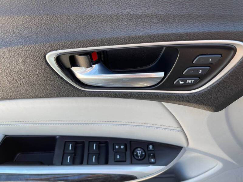 2018 Acura TLX V6 w/Advance