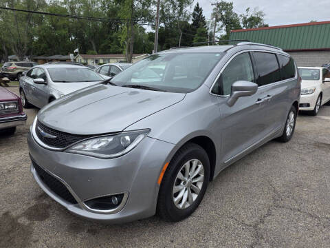 2018 Chrysler Pacifica Touring L