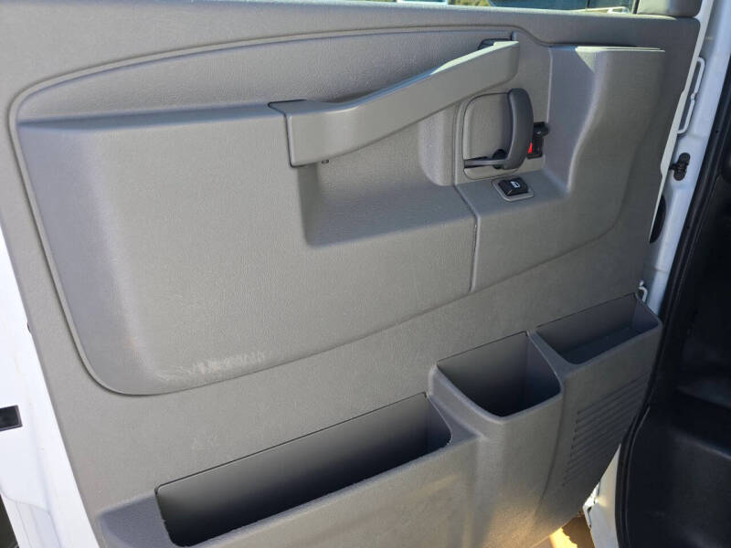 2019 Chevrolet Express 2500