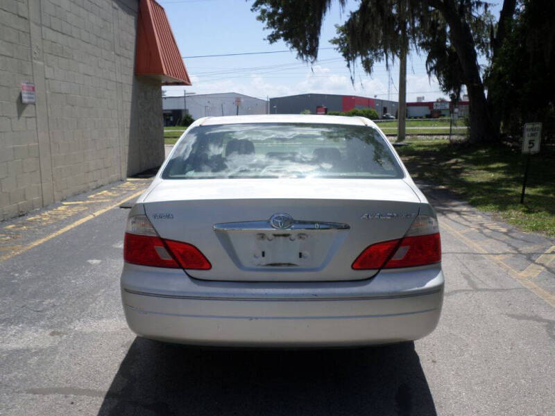 2003 Toyota Avalon XLS