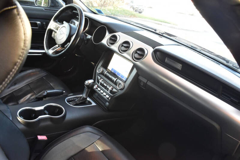 2019 Ford Mustang EcoBoost Premium