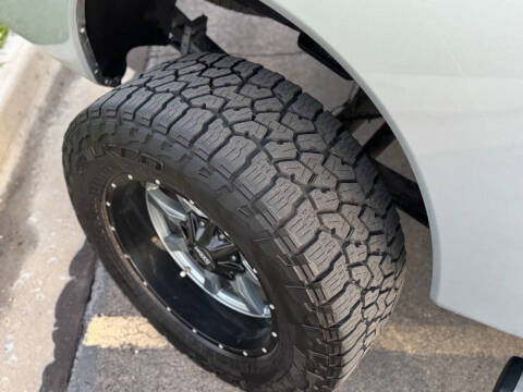 2011 Nissan Titan SV