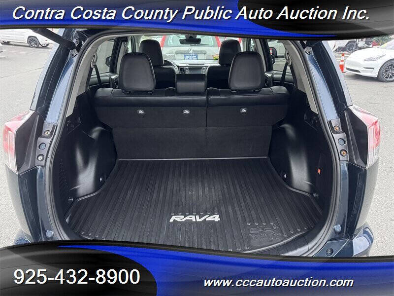 2017 Toyota RAV4 Platinum