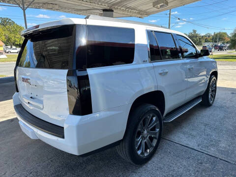 2017 GMC Yukon SLT