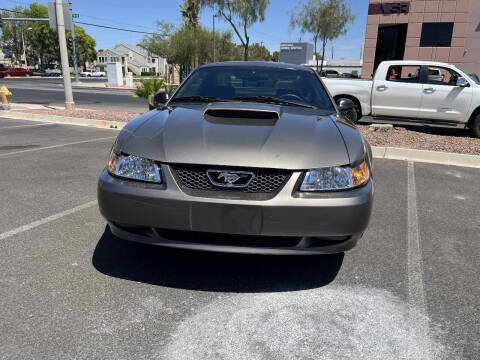 2002 Ford Mustang GT Deluxe