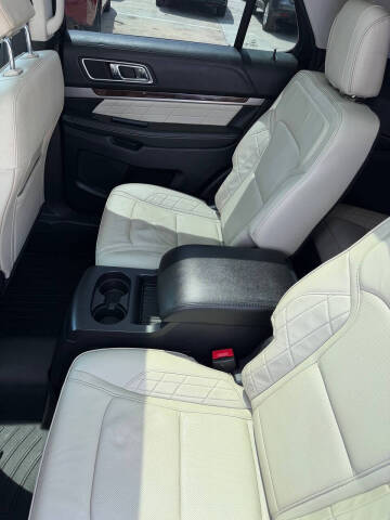 2016 Ford Explorer Platinum
