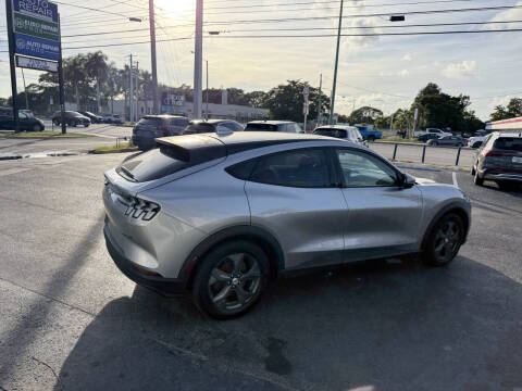 2021 Ford Mustang Mach-E Select