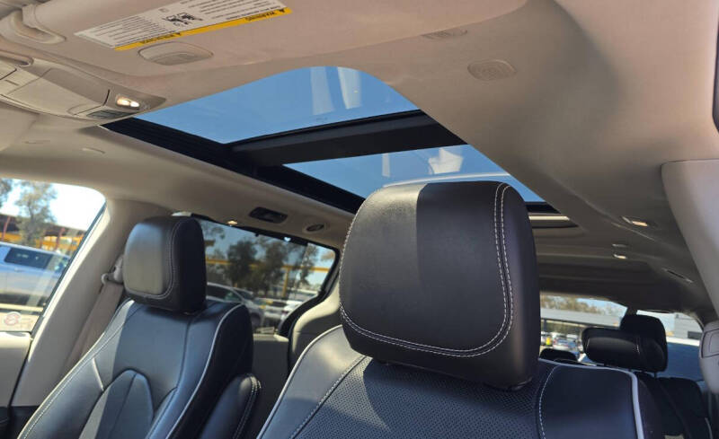 2024 Chrysler Pacifica Limited