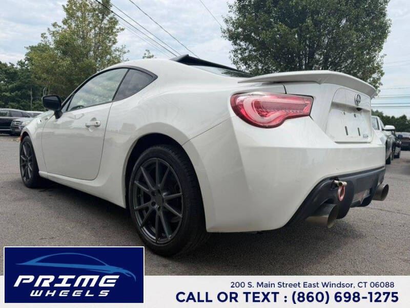 2014 Scion FR-S
