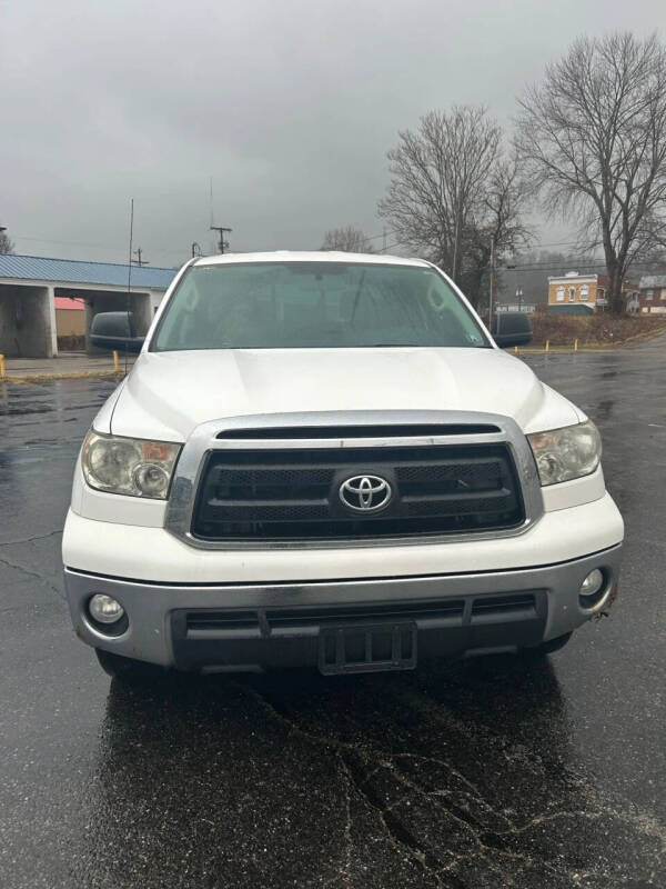 2011 Toyota Tundra Grade