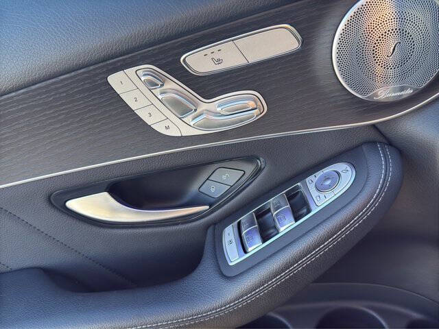 2021 Mercedes-Benz GLC GLC 300 4MATIC