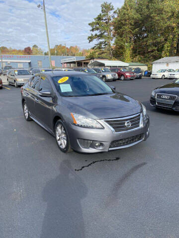 2015 Nissan Sentra for sale at Elite Motors in Knoxville TN