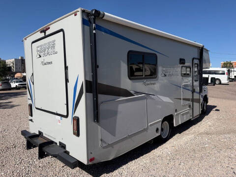 2022 Ford E-Series