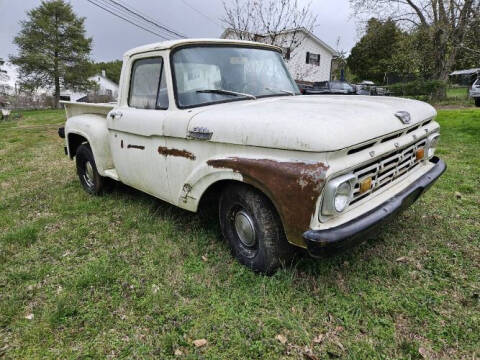 1961 Ford F-100