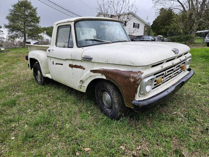 1961 Ford F-100