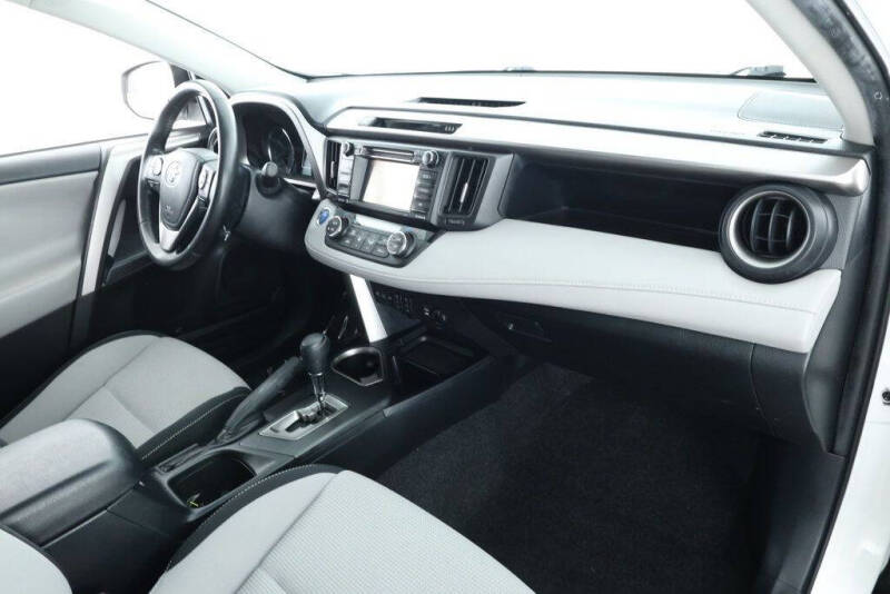 2018 Toyota RAV4 Hybrid XLE