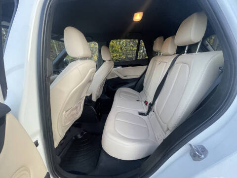 2018 BMW X1 sDrive28i