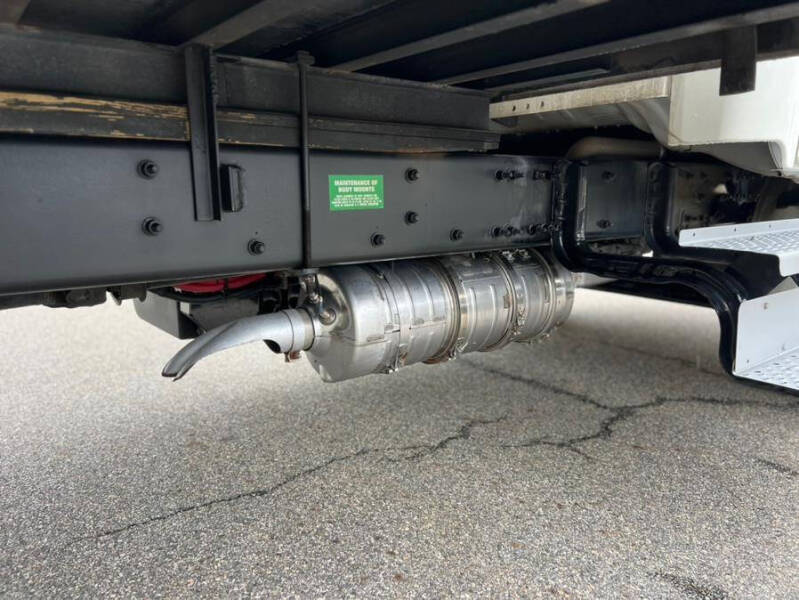 2020 Freightliner M2 106